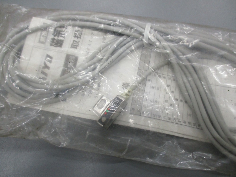 Taiyo YS215 Sensor New in Package e17