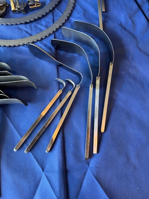Brookwalter Retractor System