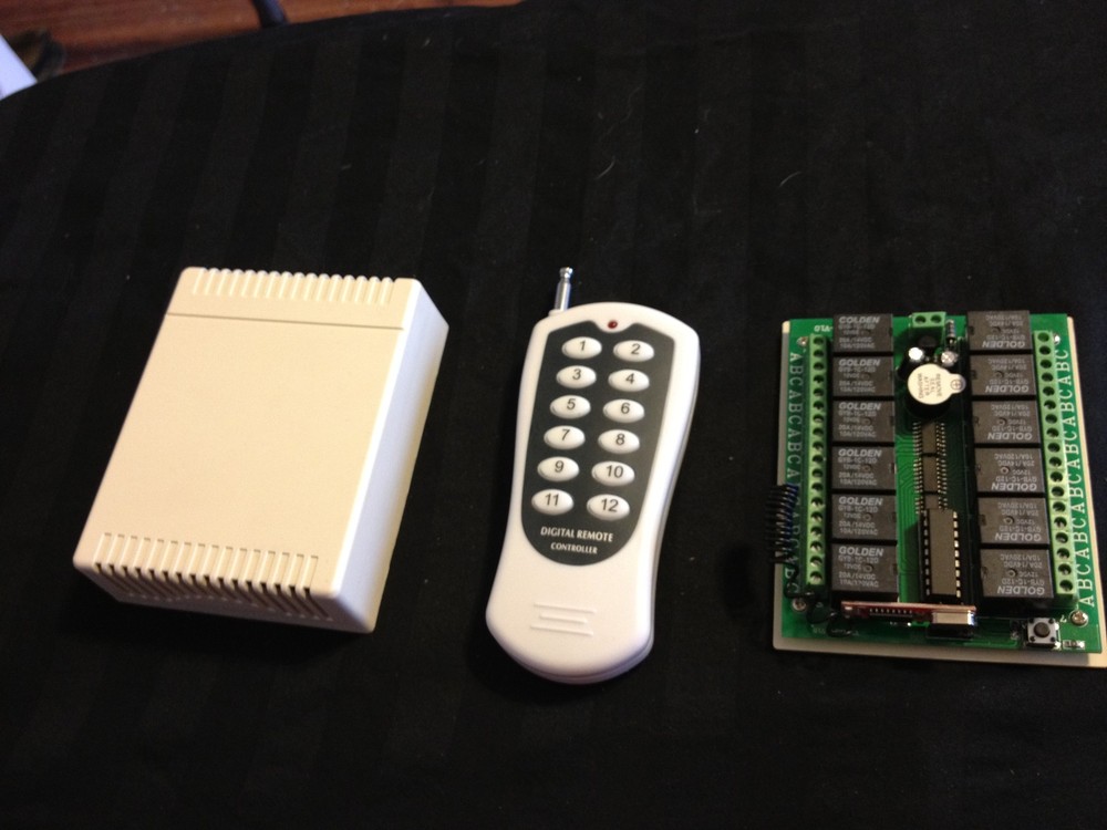 12 CH RF Wireless Remote Control Momentary/Toggle/Latch