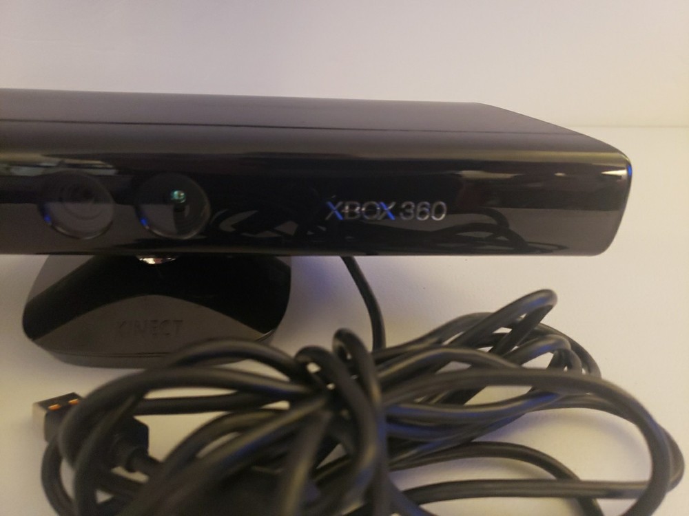 Microsoft Kinect Sensor for XBox 360 Tested Working Fast Shipping