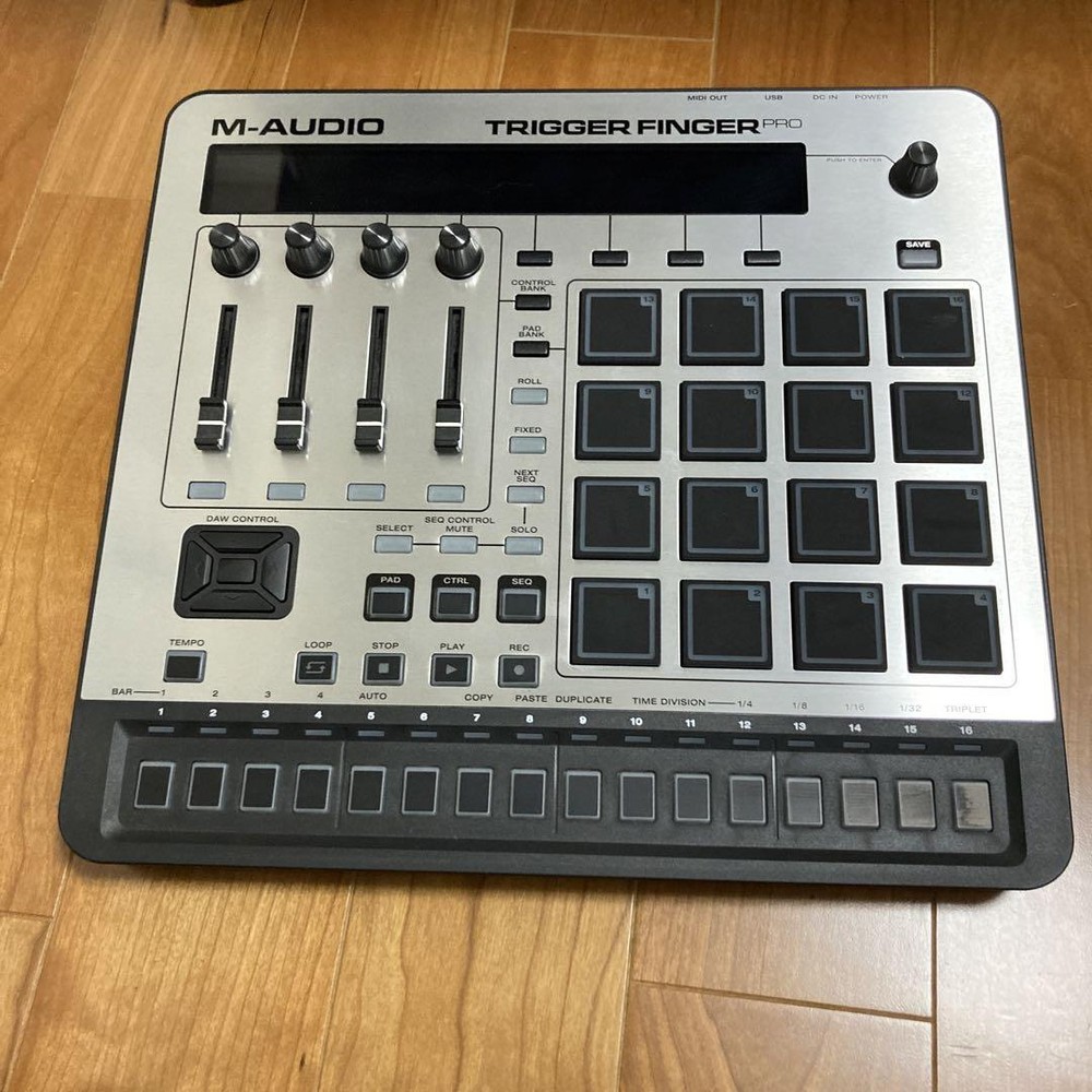 M-AUDIO Trigger Finger Pro MIDI Pad Controller 16 Step Sequencer 64 Sounds