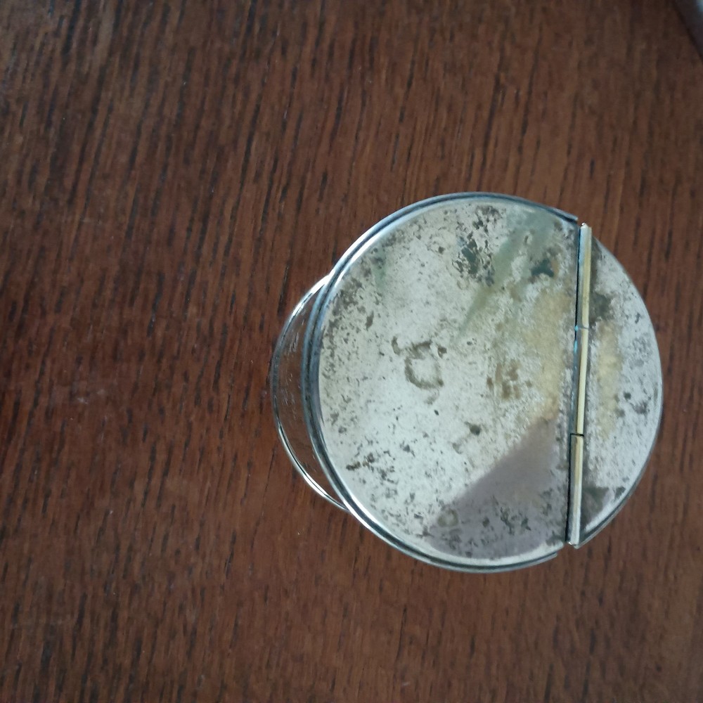 Vintage Silver plated Sugar Dish, Etched Front Flap Lid
