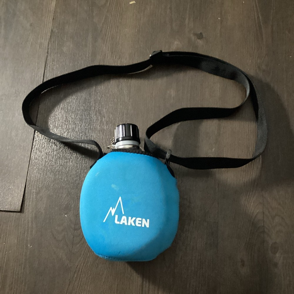 Borraccia Laken in alluminio foderata in neoprene verde