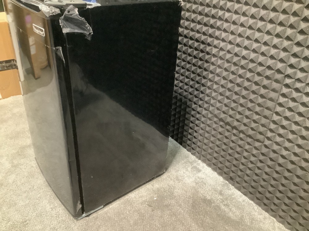 Magic Chef 3.5 Cu. Ft. Compact Refrigerator (Black) MCBR350B2 ✅ 🇺🇸