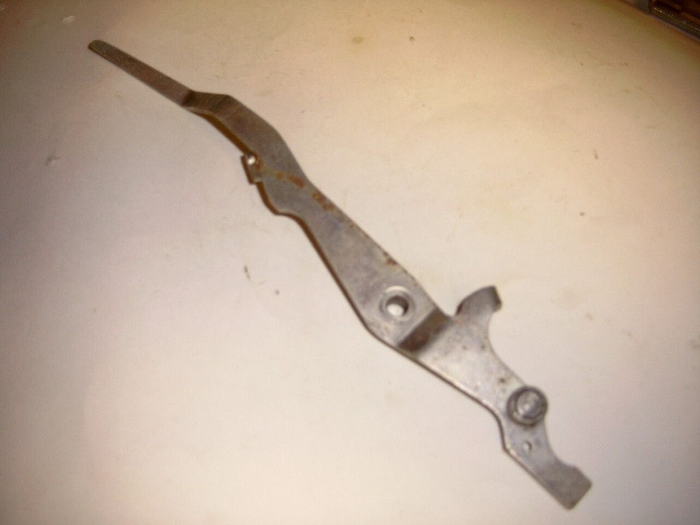 MILLS / SEGA CHECK DETECTOR OPERATING ARM ORIGINAL PART