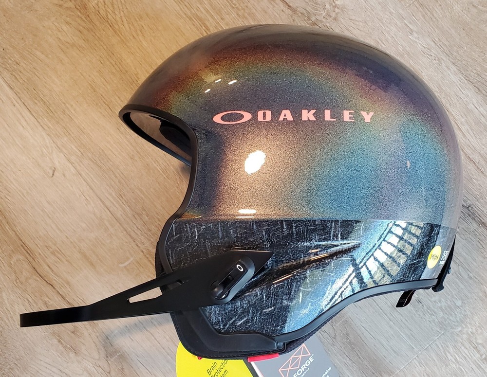 Oakley ARC5 Pro Men's Performance Ski Helmet MIPS - Size Medium - Stone Gray