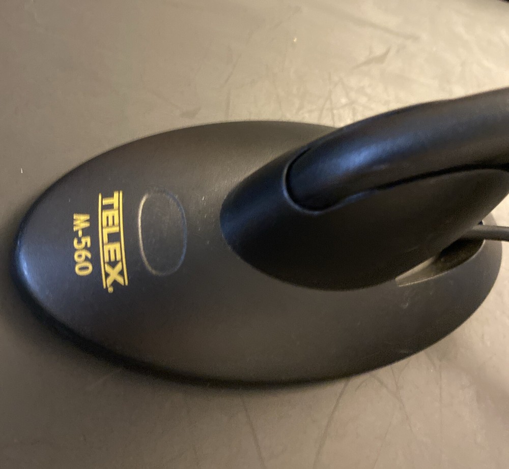 Telex M-560 Super-Directional USB Digital Microphone Desktop