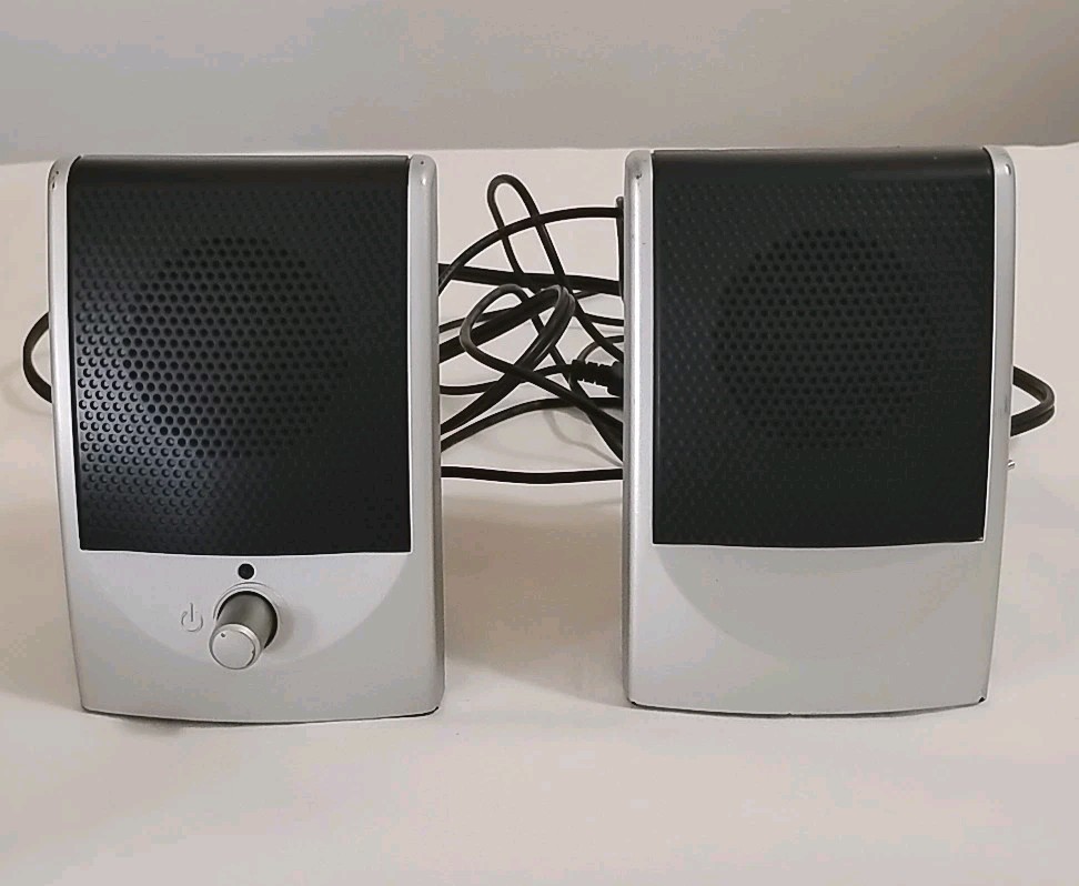 Computer Speakers - Diamond Audio Technology Model EMC 2.0 USB Powered