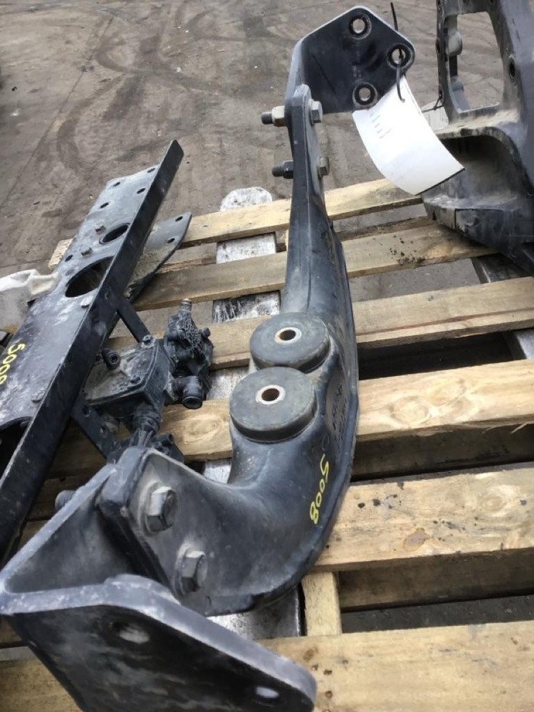 Replaces 2017 KENWORTH T680 FRONT ENGINE MOUNT , OR