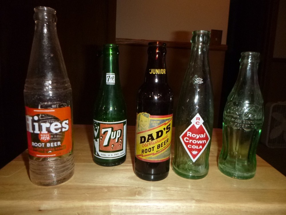 FIVE NICE VINTAGE POP BOTTLES
