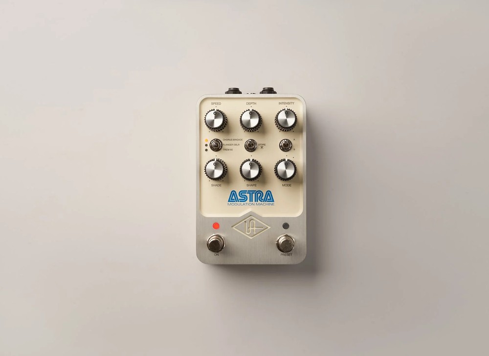 Universal Audio ASTRA Modulation Pedal