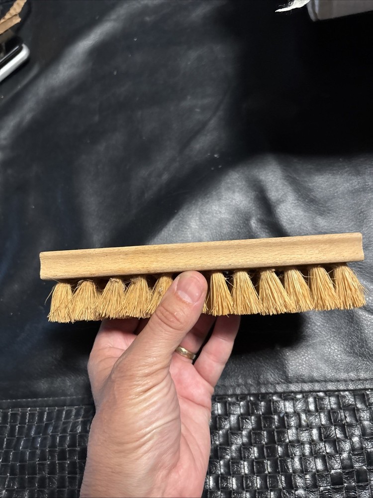 Empire Scrub Brush