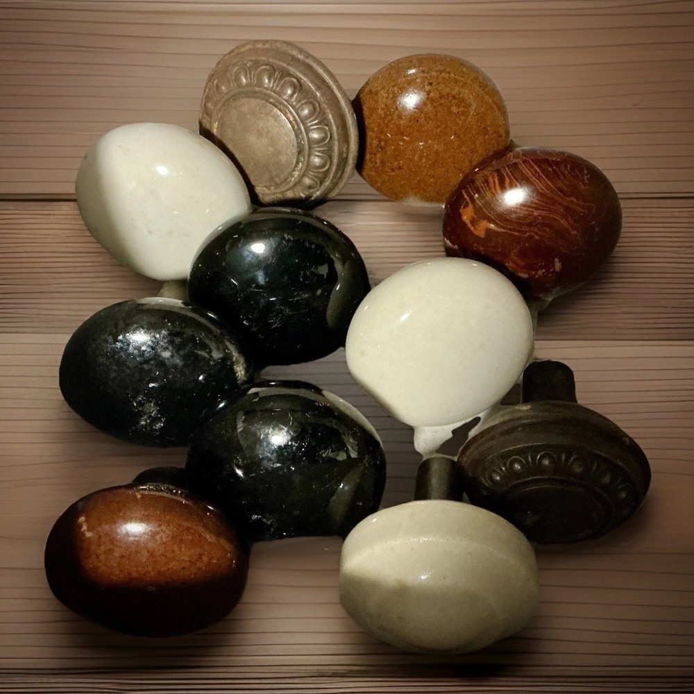 11 ANTIQUE PORCELAIN & BRASS DOOR KNOBS