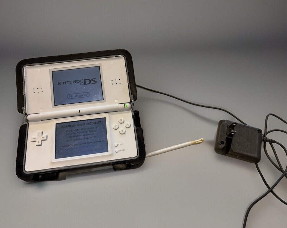 Nintendo DS Lite White Console Cleaned & Tested w/Charger, Stylus & Nerf Case