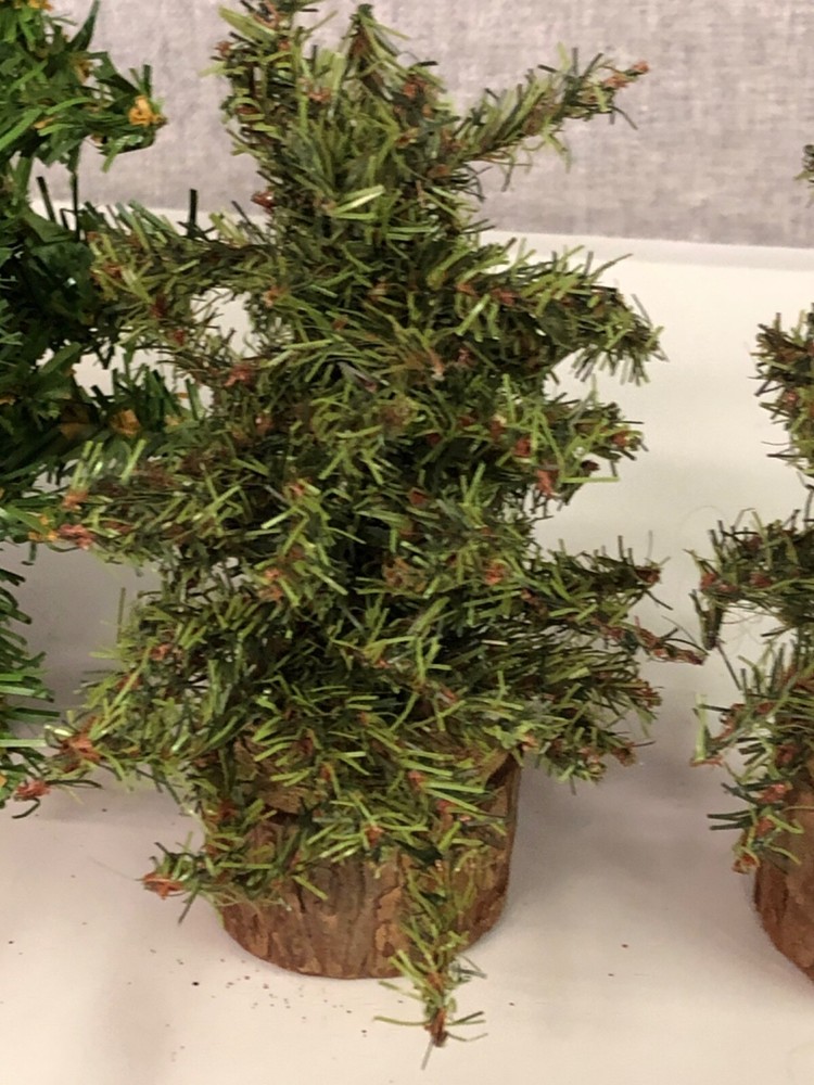 3-unbranded 9 & 5" Christmas trees (238)