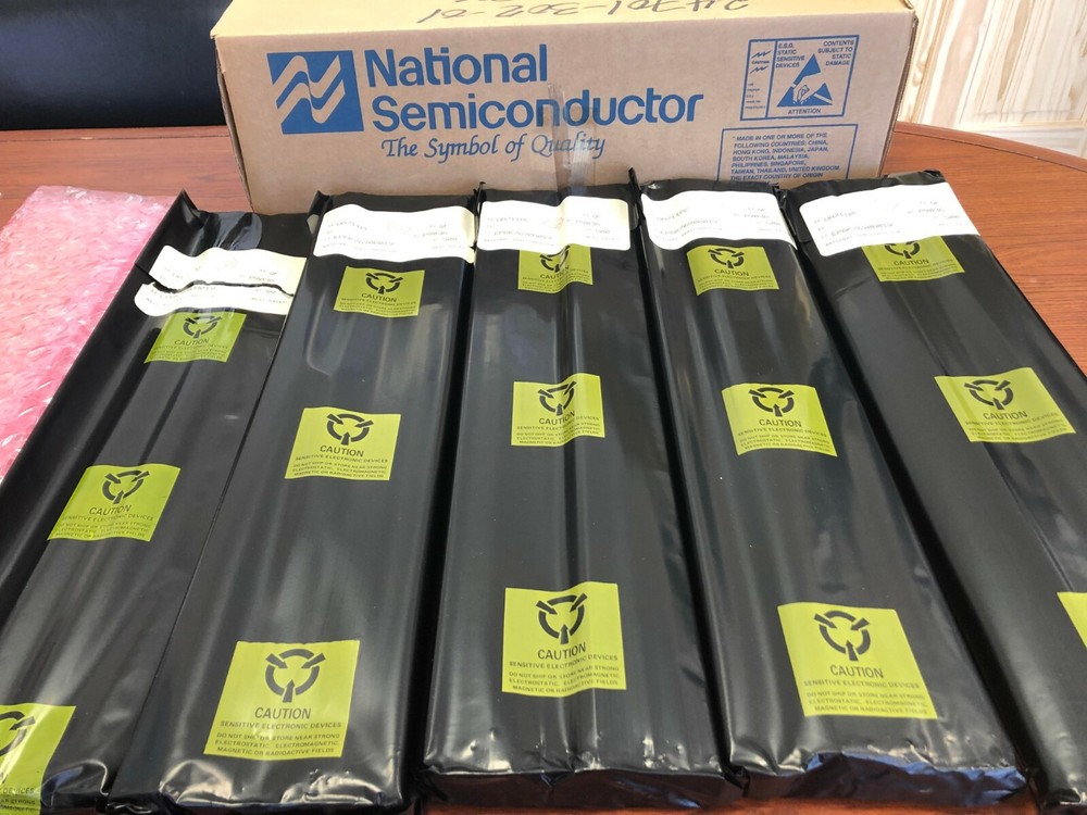 National Semiconductor UA 711 PC