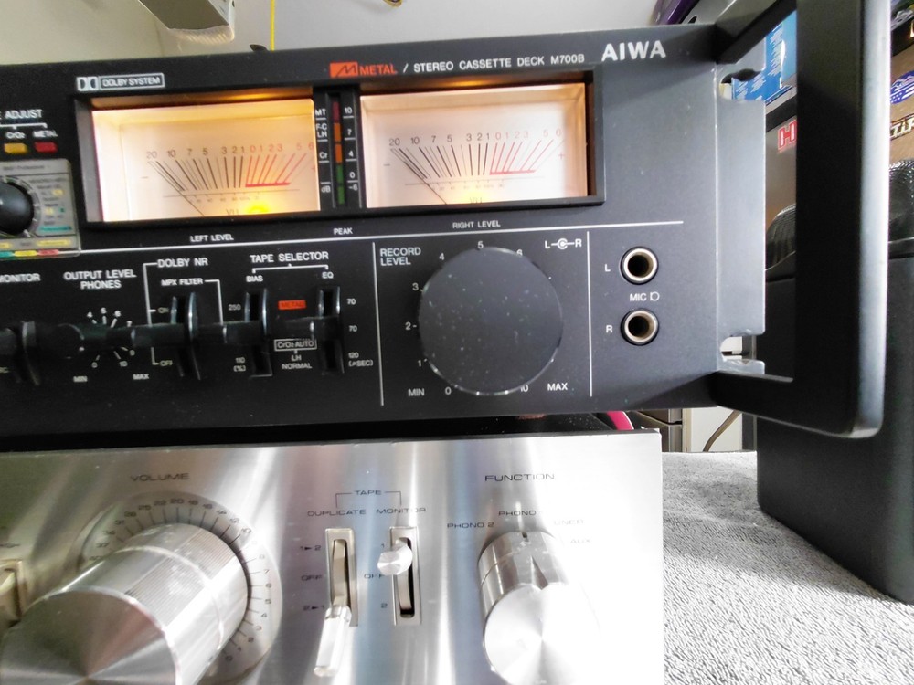 AIWA M700B 3 HEAD STEREO CASSETTE DECK