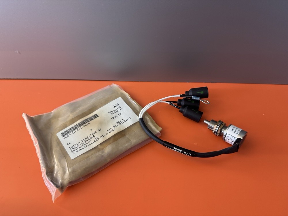 Honeywell Micro Switch 28VDC 4A 1EN1-6 MS24331-1
