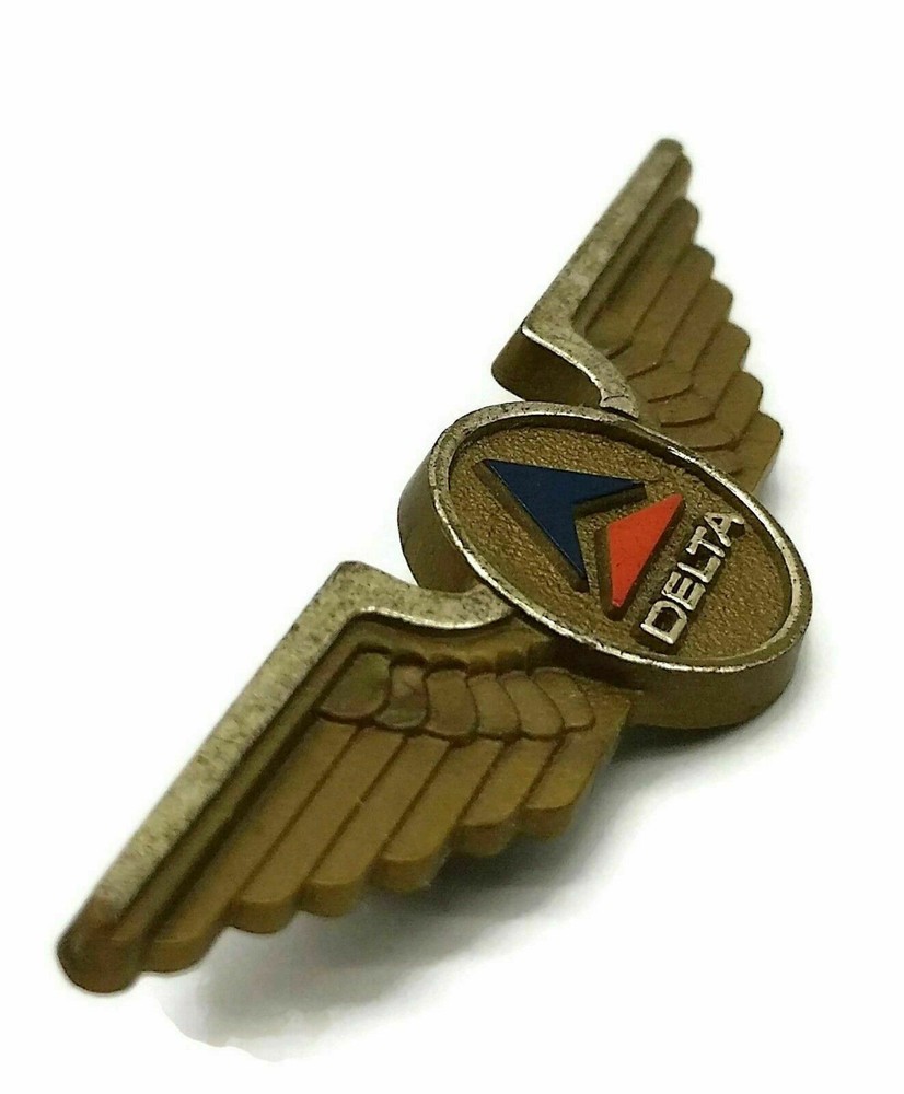 Delta Airline Junior Pilot Wings Pin Vintage Plastic