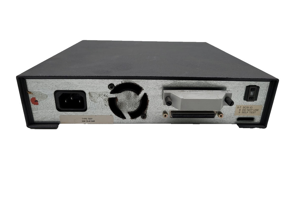 IBM 4/8GB SLR5 QIC-4GB-DC Drive / Missing front Panel