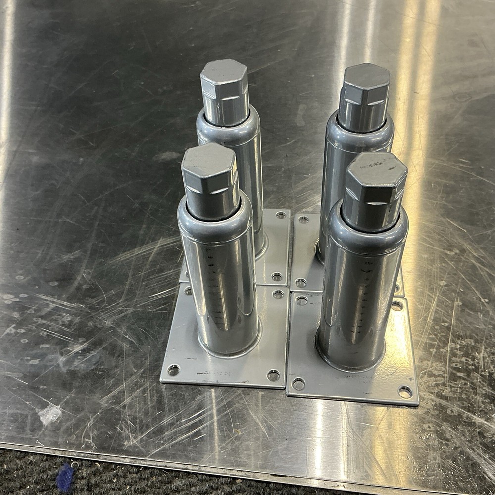 Pitco B3900701 Leg Set for Fryers