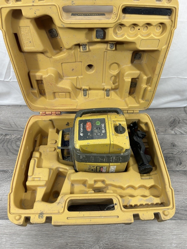 Topcon RL-H4C In Case with Receiver Bracket, No Receiver