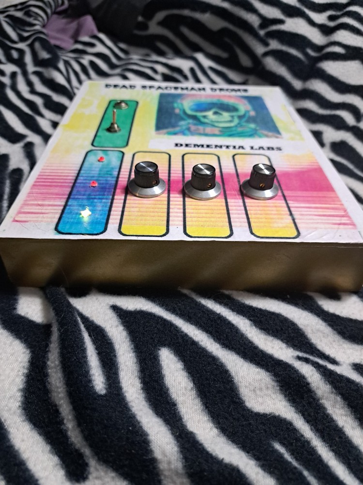 Vintage Synthesizer Psychedelic