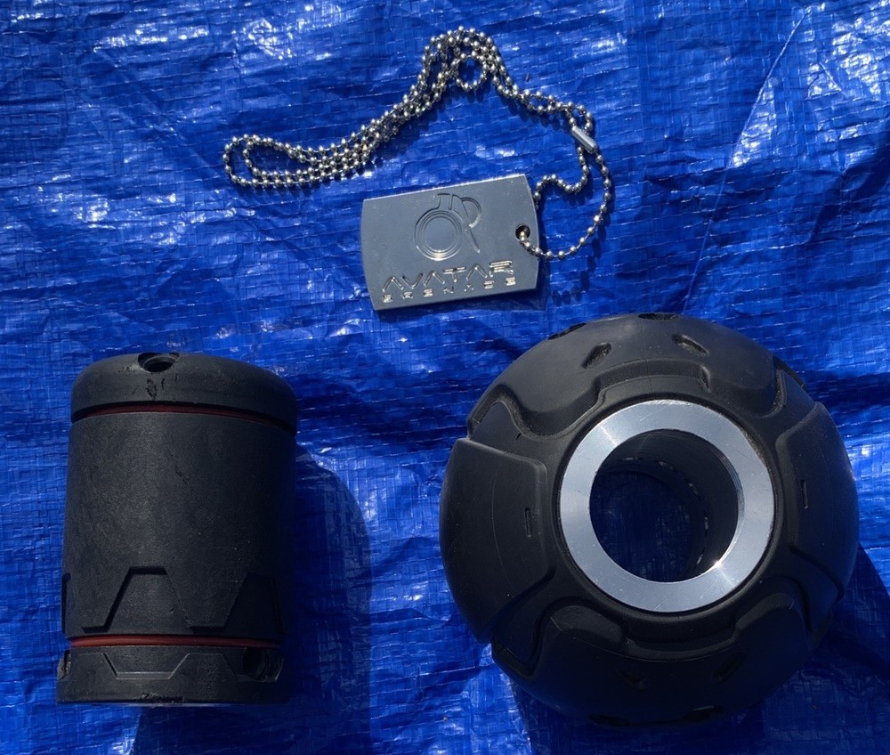 Avatar Grenade W/ Core And Skins