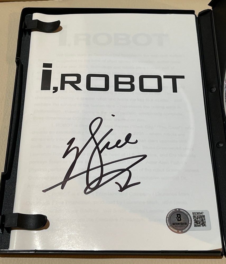 Autographed Will Smith 'i,Robot' Cd-Rom Press Kit - Beckett Coa!
