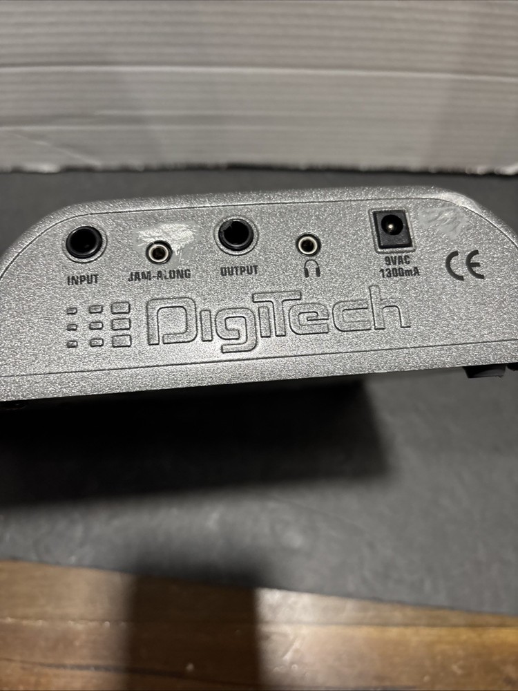 Dynamic! DIGITECH RP300 MODELING Guitar Processor