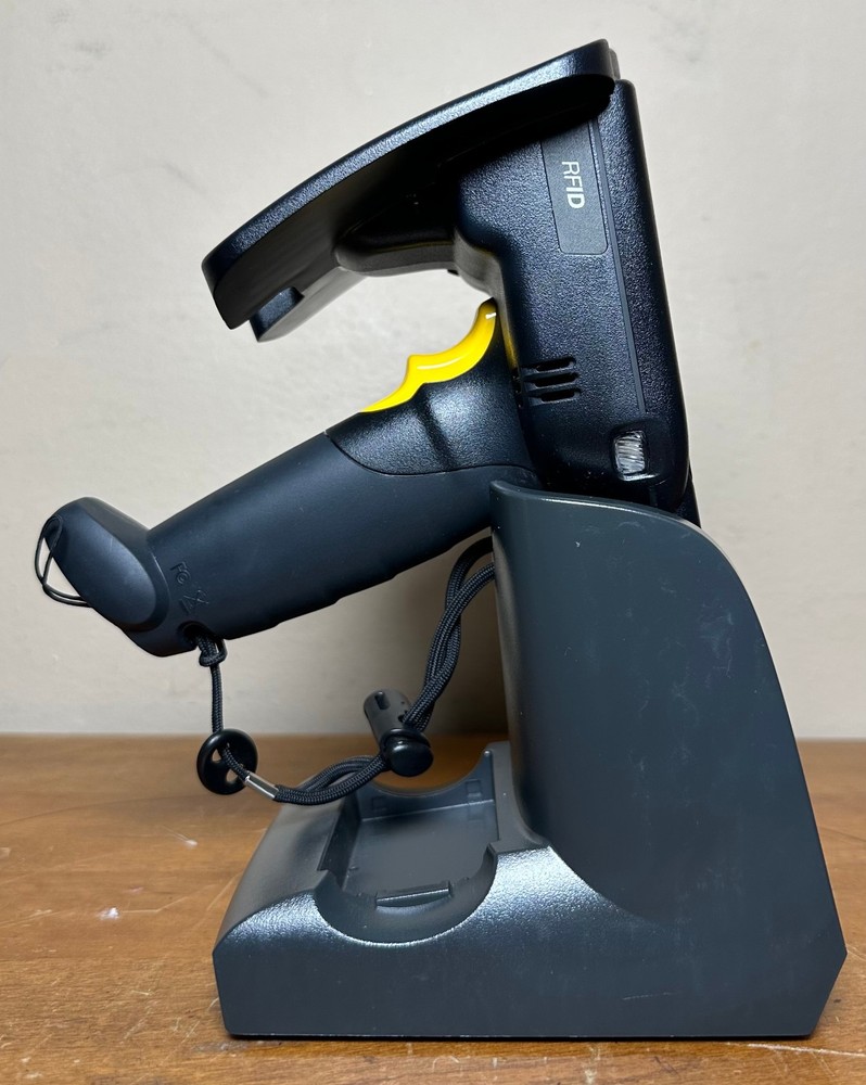 Symbol MC319ZUS Handheld RFID Mobile Computer Terminal Barcode Scanner
