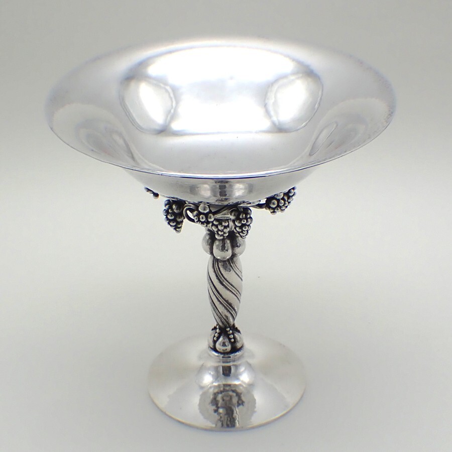 Georg Jensen Grape Tazza 263B Sterling Silver Denmark