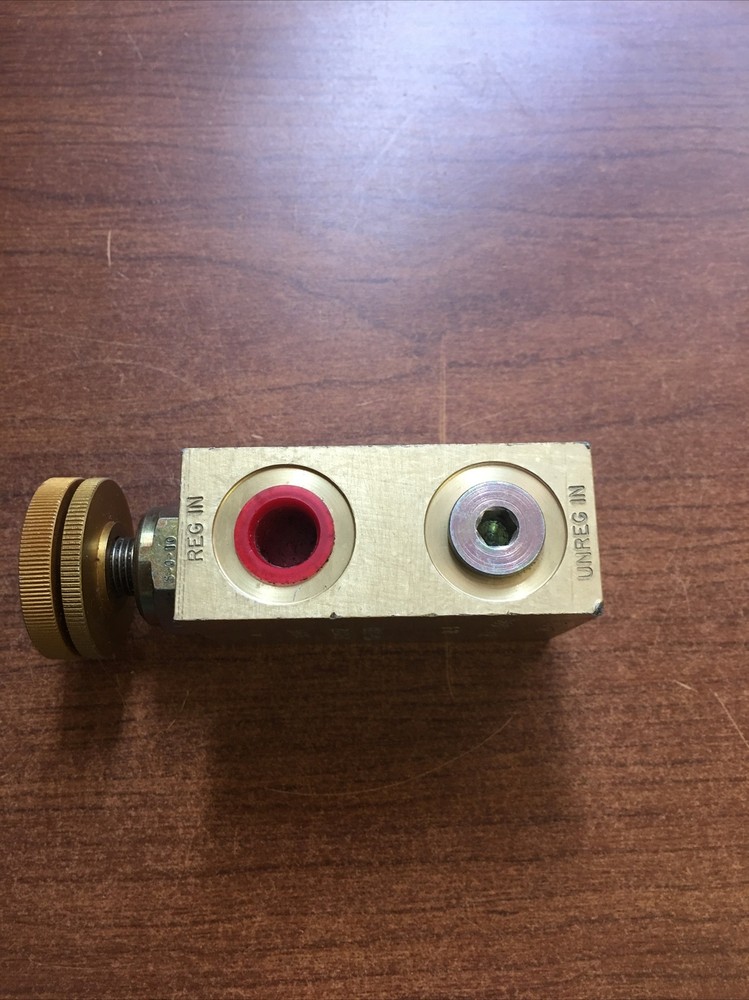John Deere AE49952 Control Valve