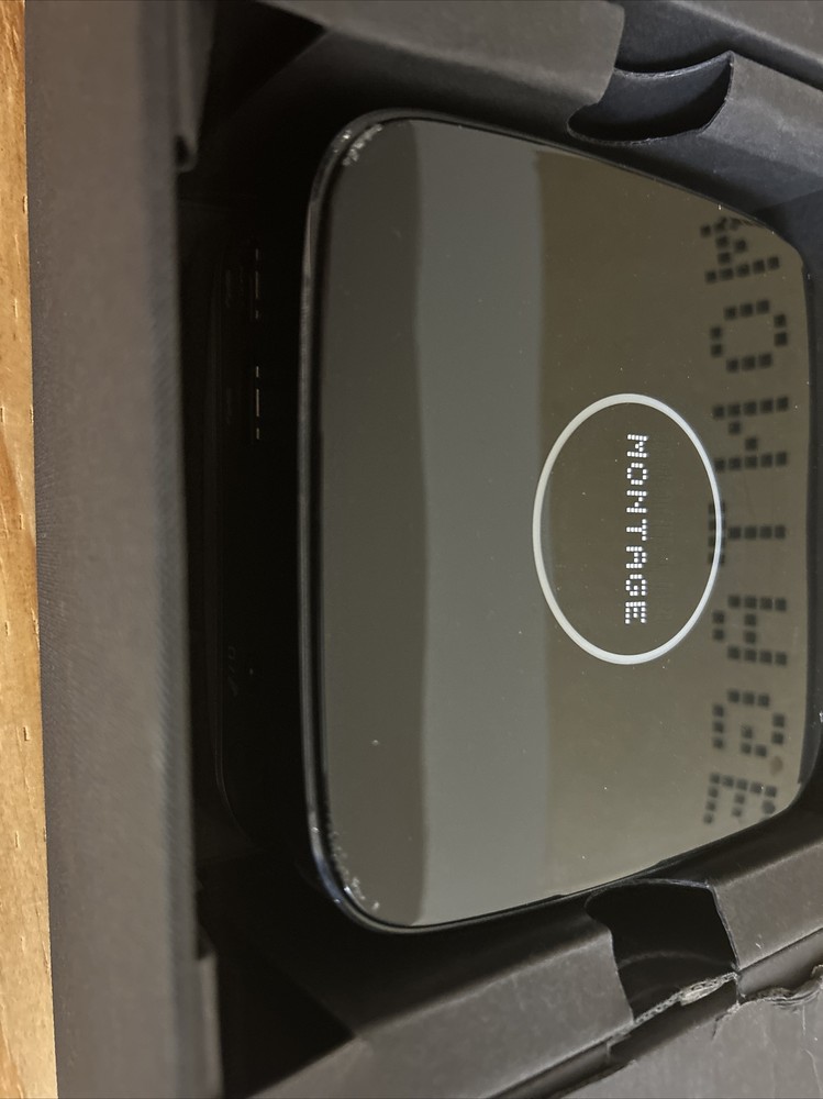 Montage display note video conferencing device