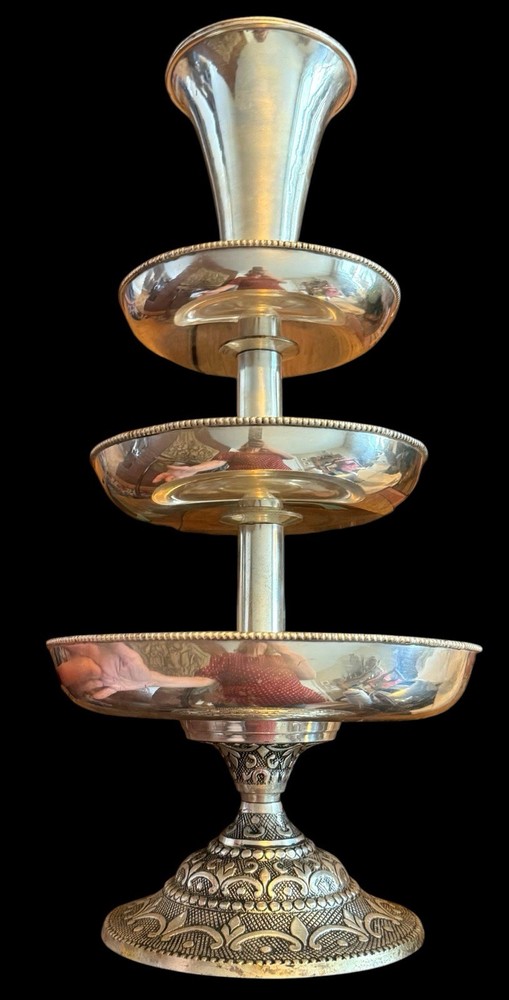Vintage 3-Tier silver-plated épergne 21”
