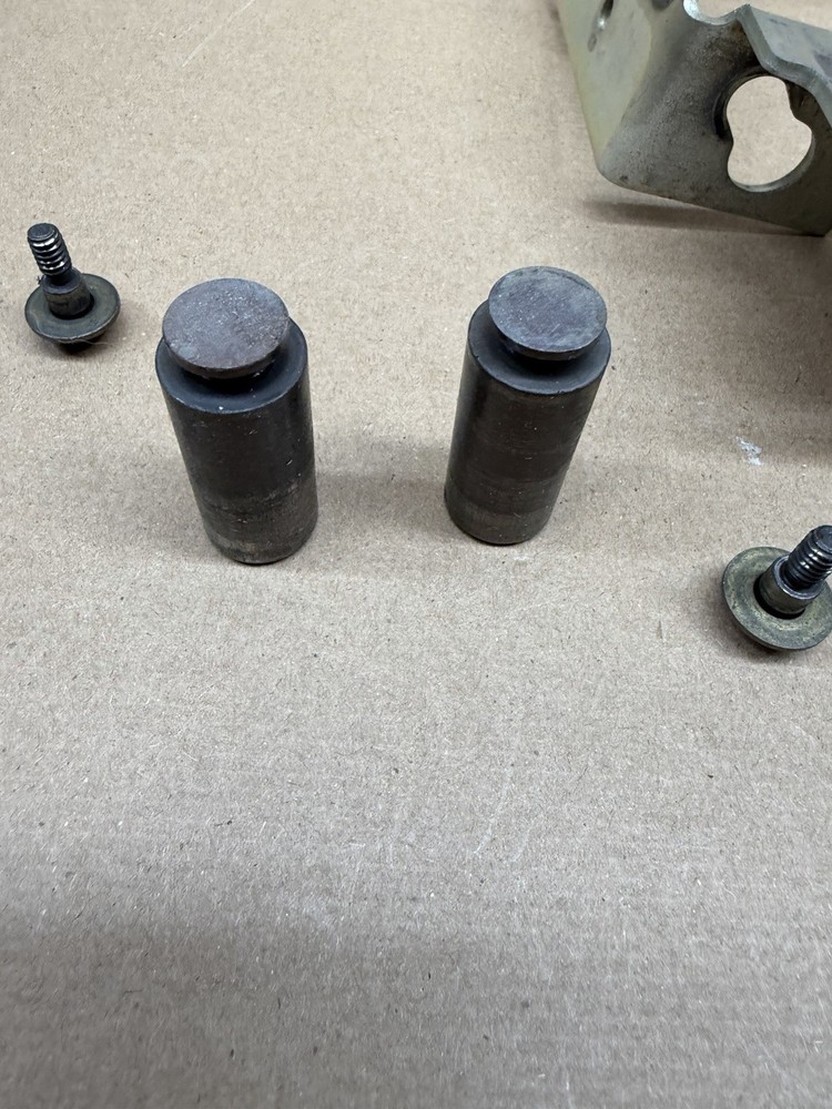 Midmark M11 Door Latch Assembly