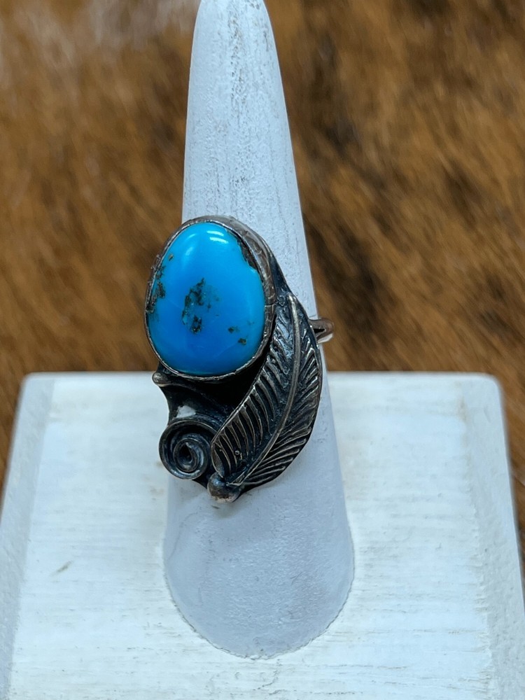 TURQUOISE ~ STERLING ~ RING (7.25)