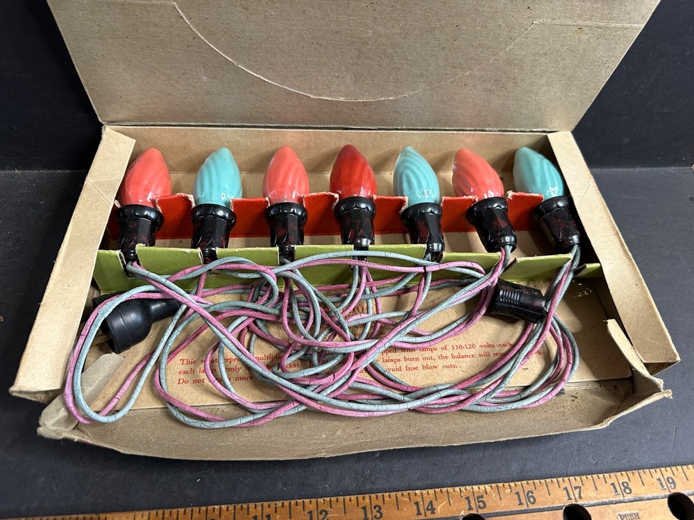 Vintage Christmas Tree Light String, Working, 7 Bulb, Original Box, Lot 4, As Is