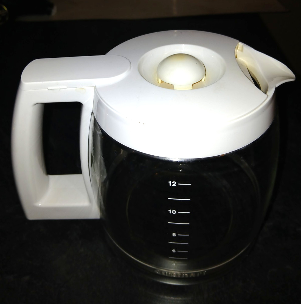 Cuisinart 12-Cup Programmable Coffee Maker Self Cleaning Model DCC-1100