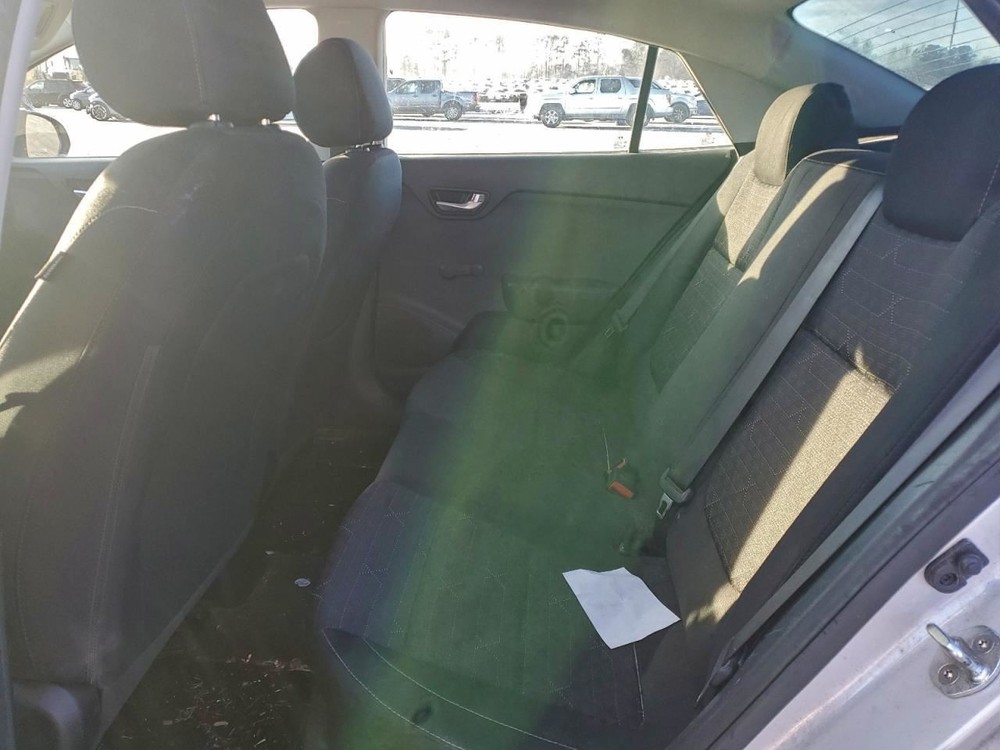 RIO 2018 Glove Box 4961049