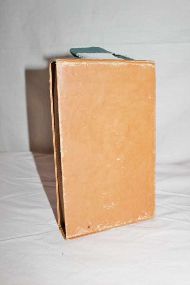 VINTAGE CAMERA SCHOOL PENCIL CASE SNAP CLOSURE WITH HANDLE BROWN