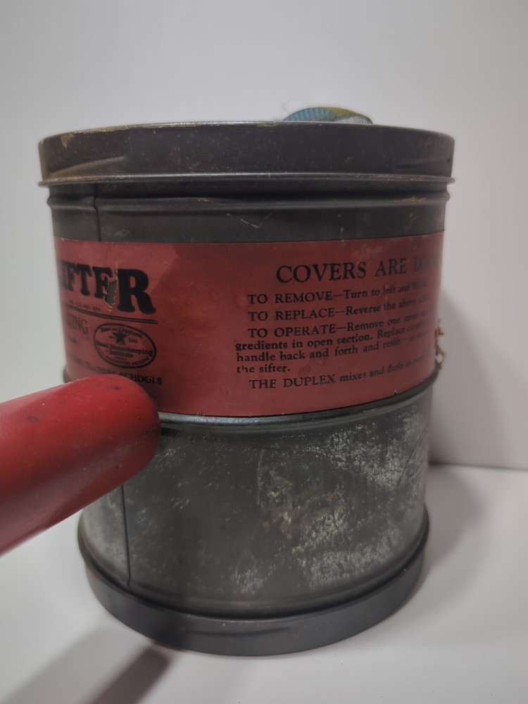 ✨VINTAGE✨ 1920's Duplex Sifter Lable RED HANDLE 5 cup
