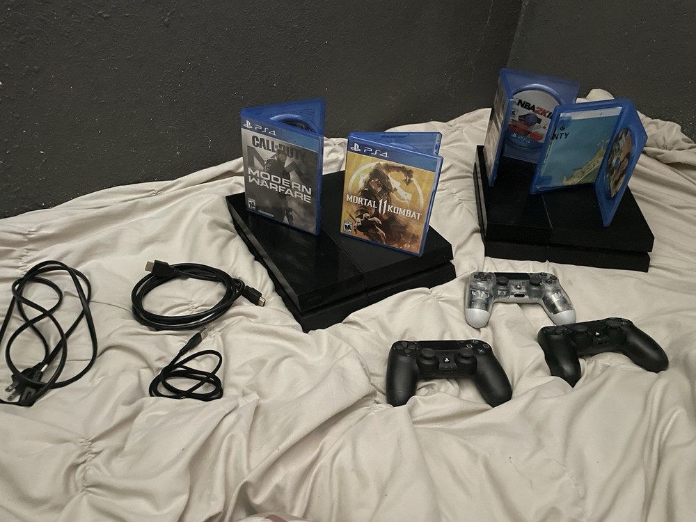 2 Sony PlayStations 4 Black Console Bundle with 4 Games, 3 Controllers & Cords