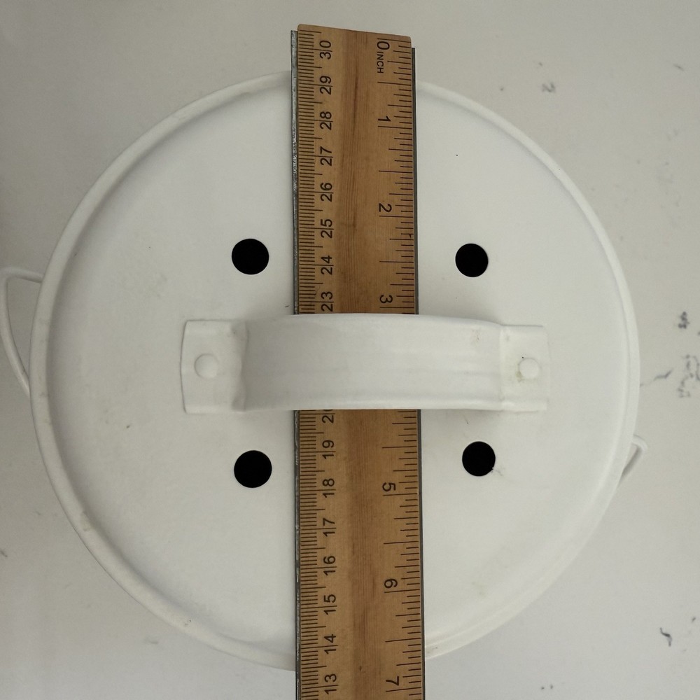 Countertop Compost Bin~White