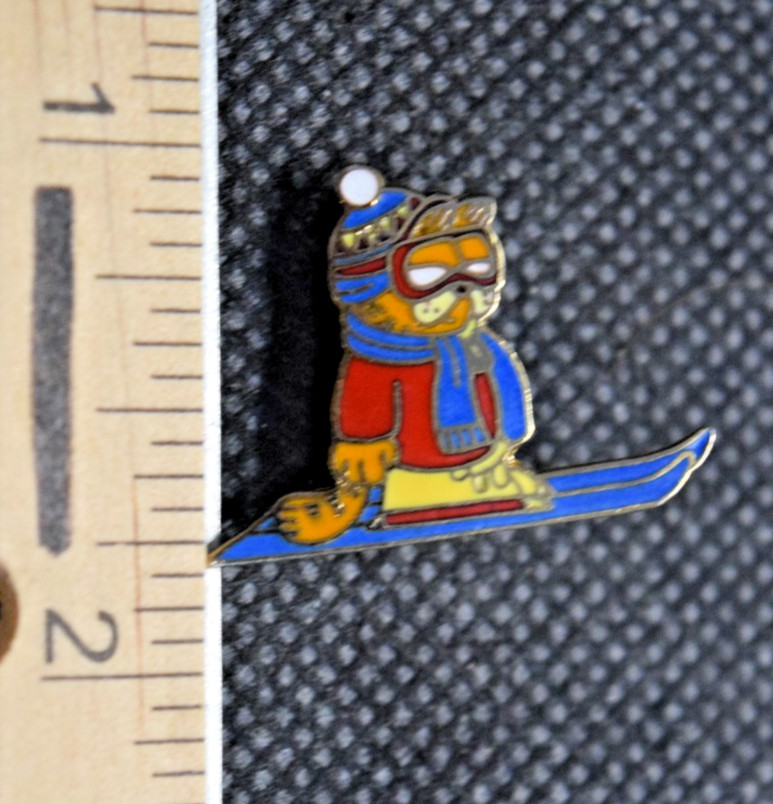 Garfield Skiing Blue Red Ski Lapel Pin