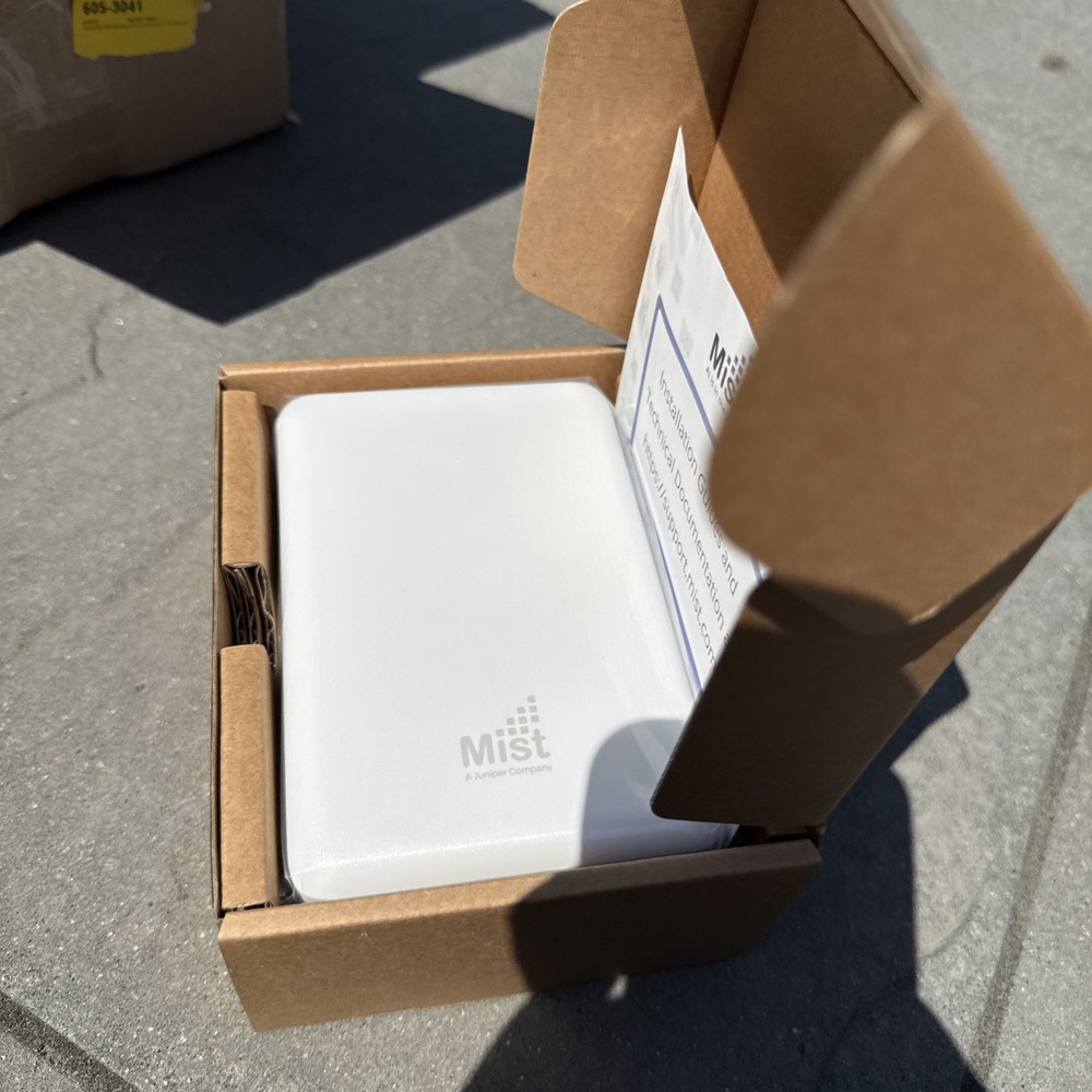 Juniper Networks AP12 White NEW