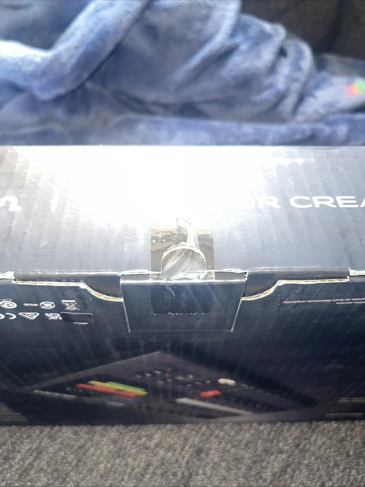 Zoom R20 Multitrack Digital Recorder