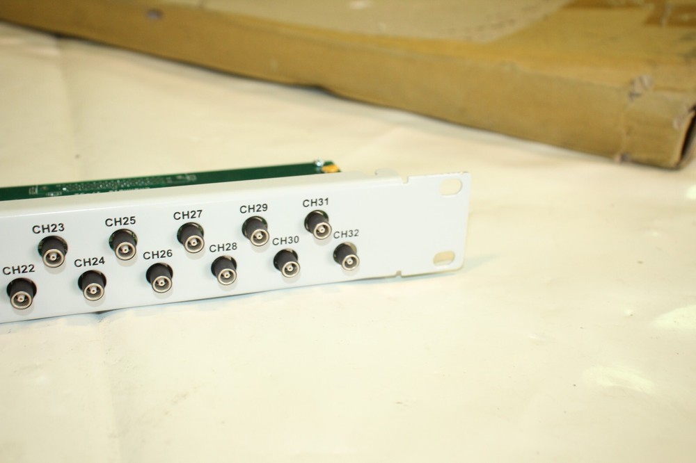 D-Tacq Solutions SMA-LEMO Panel 2001-4102-001 32 Channel