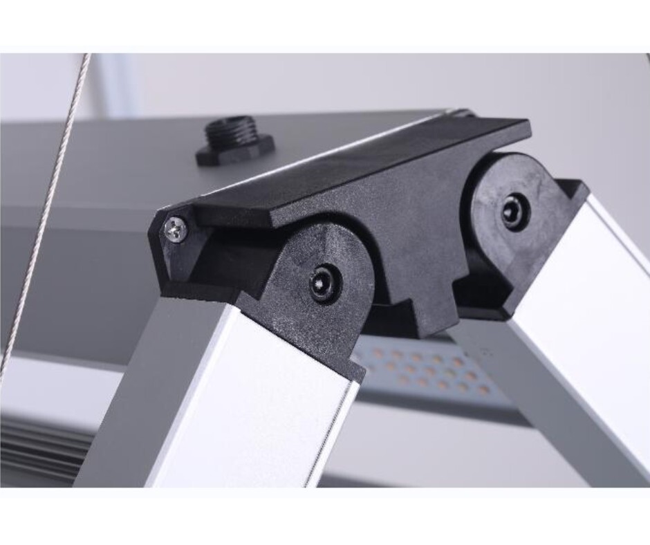 New Full Spectrum 320 Watt LED Grow Light - Foldable & Dimmable
