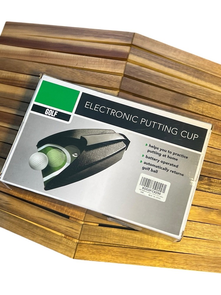 Electronic Putting Cup by How True Golf